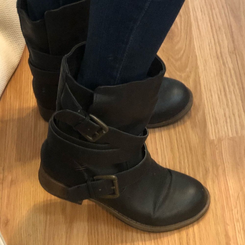 Black Moto booties